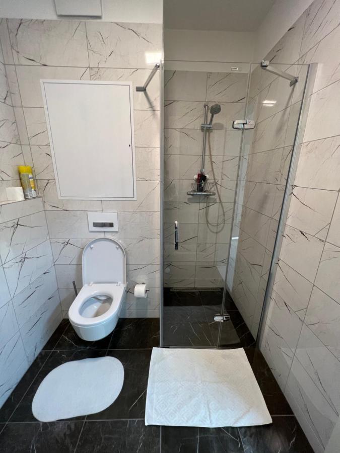 The Dante Prague - Family Apartments With Free Parking エクステリア 写真