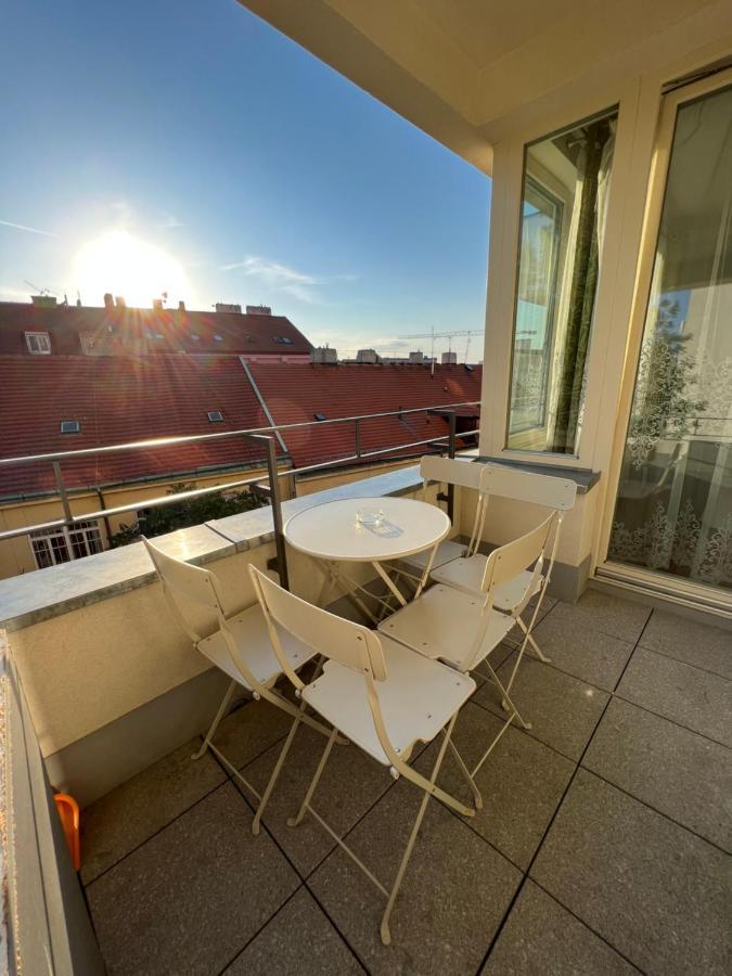 The Dante Prague - Family Apartments With Free Parking エクステリア 写真