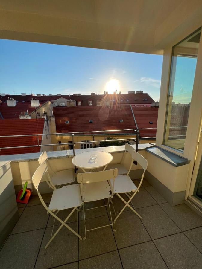 The Dante Prague - Family Apartments With Free Parking エクステリア 写真