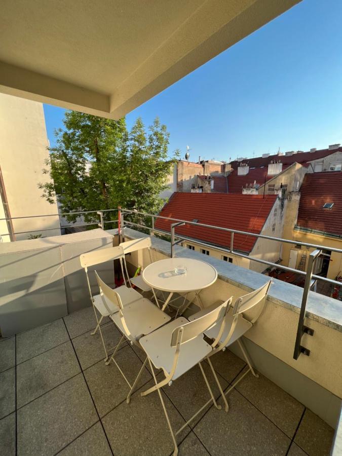 The Dante Prague - Family Apartments With Free Parking エクステリア 写真